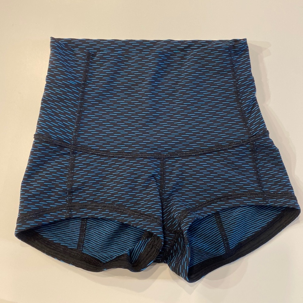 lululemon short